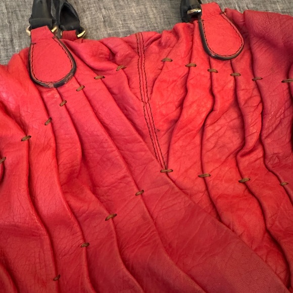 Vintage Valentino Garavani Pleated Leather Bag - Picture 2 of 8